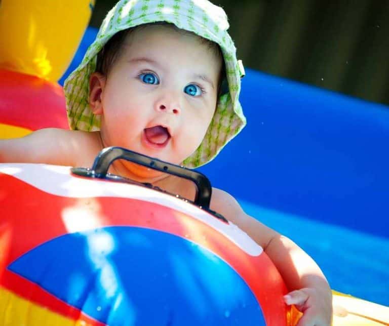 The Best Baby Pool Float for Infants and Toddlers: Safe Summer Fun!