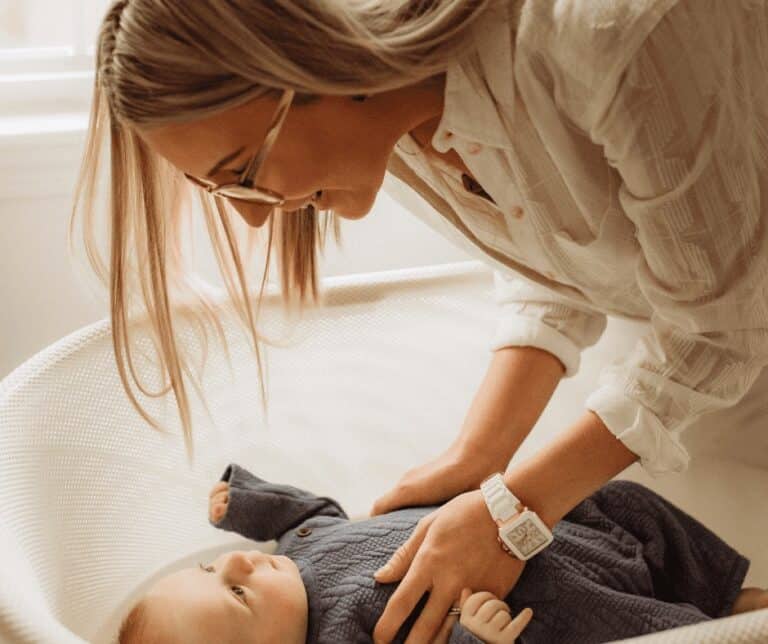 11 Best Bassinets for Breastfeeding Babies: How to Choose the Right One