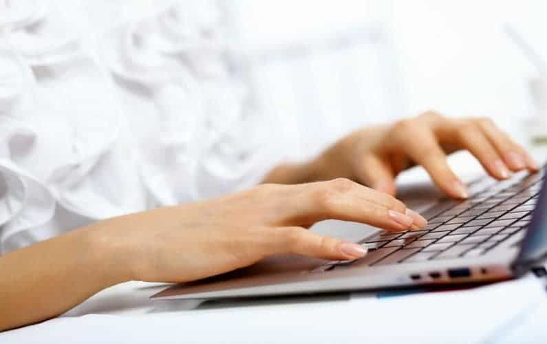 How to overcome the fear of starting a blog