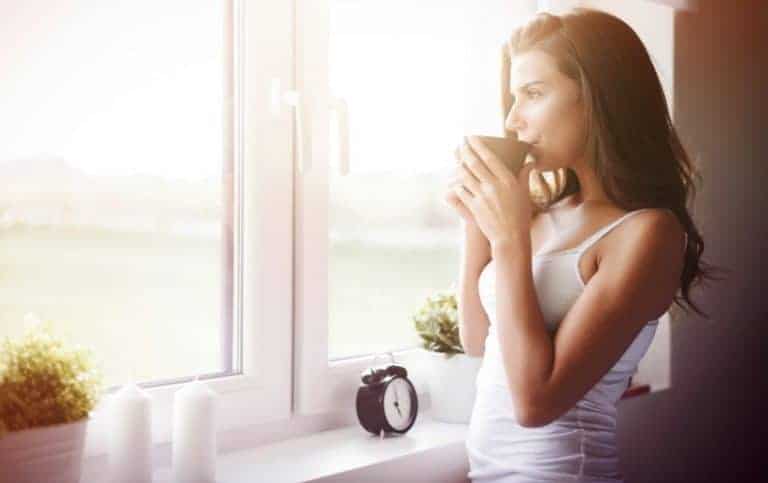 12 Tips To Wake Up Earlier Without Feeling Tired