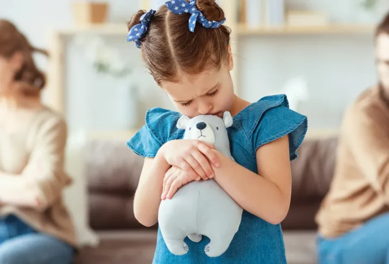 The Worst Age for Divorce for Children- And How to Help Them Cope