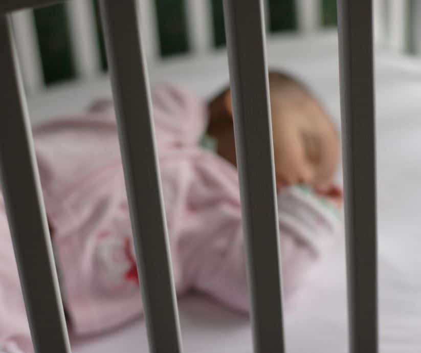 getting baby to fall asleep in a crib is possible