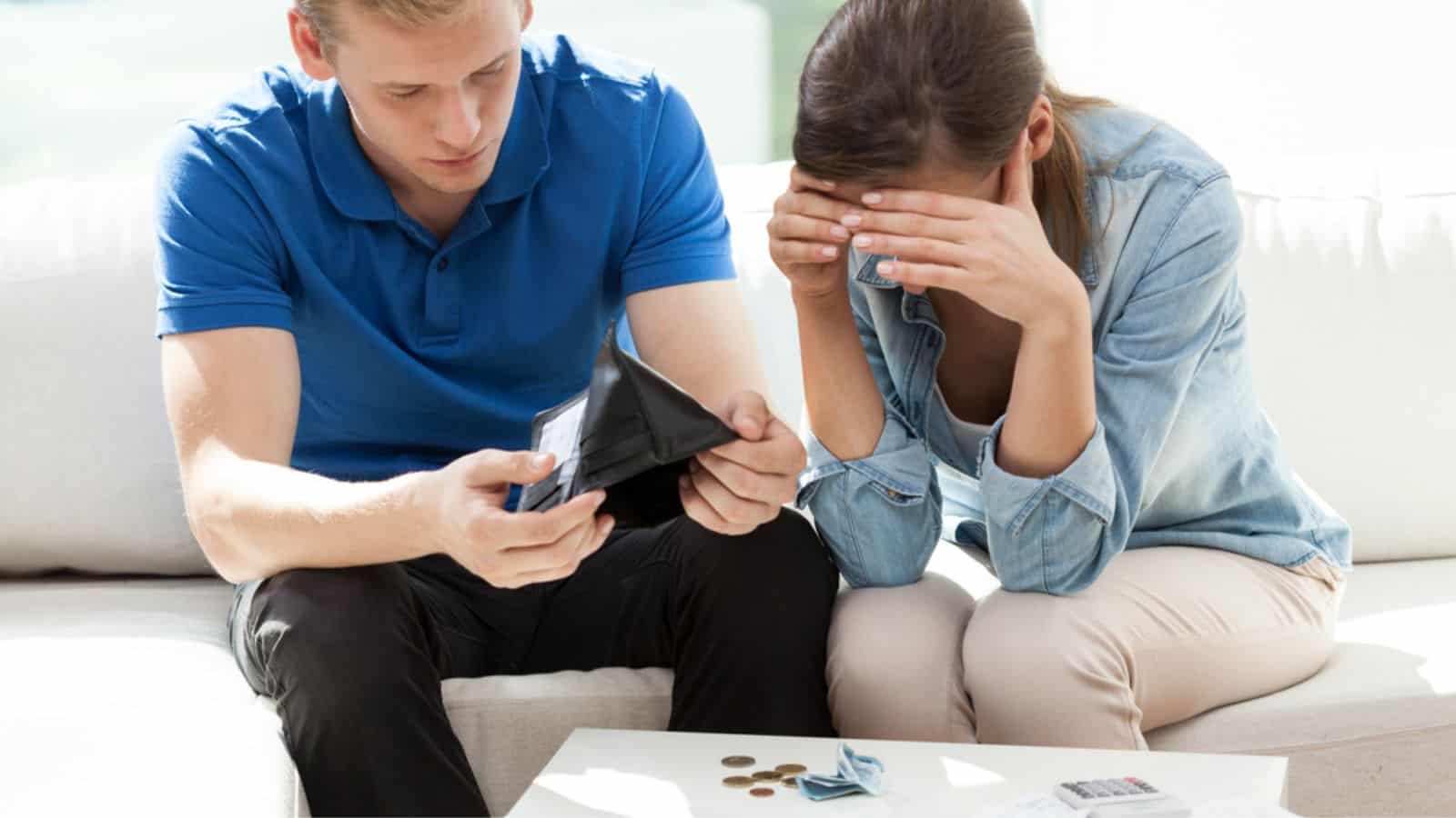 Couple having not enough money