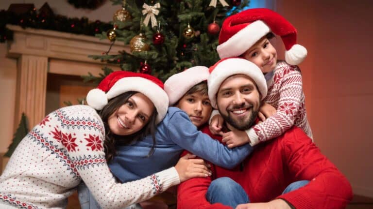 76 Christmas Greetings To Spread the Holiday Cheer