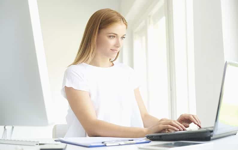 How to brainstorm and come up with content for your mom blog