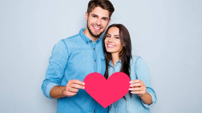 12 Signs Your Marriage Will Last Even the Hardest of Times
