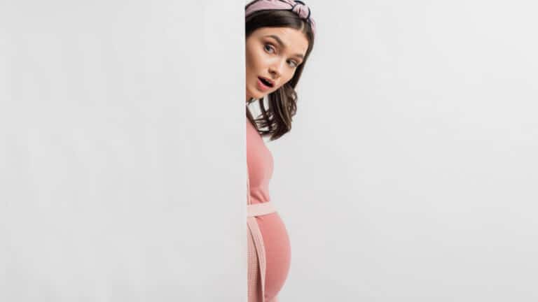 Pregnancy Announcement Ideas to Share Your Sweet News with Loved Ones