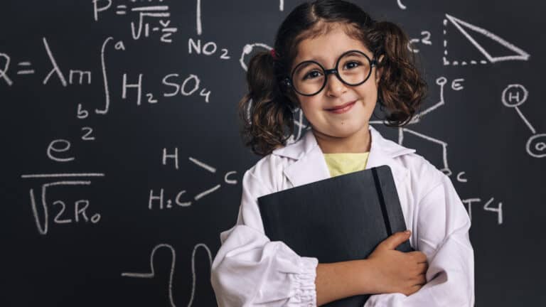 12 Science Experiments for Kids to Spark Curiosity This Summer