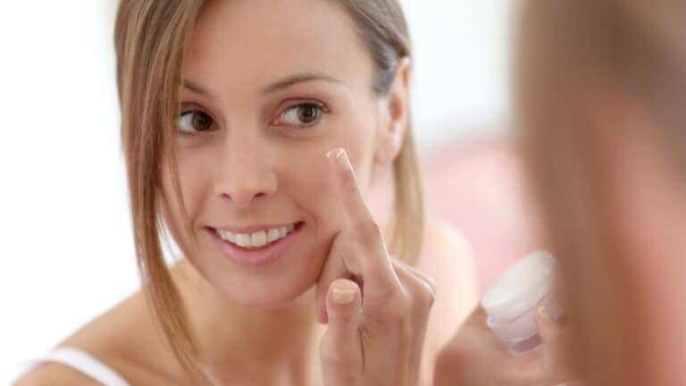 8 DIY Natural Moisturizers That Will Leave Your Skin Feeling Amazing