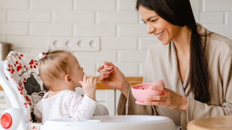 15 Ways to Thrive in a Relationship Where One Parent Stays Home