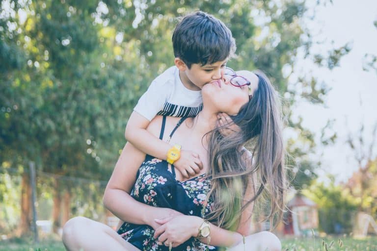6 Quick Self-Care Tips for Moms to Relax at Home