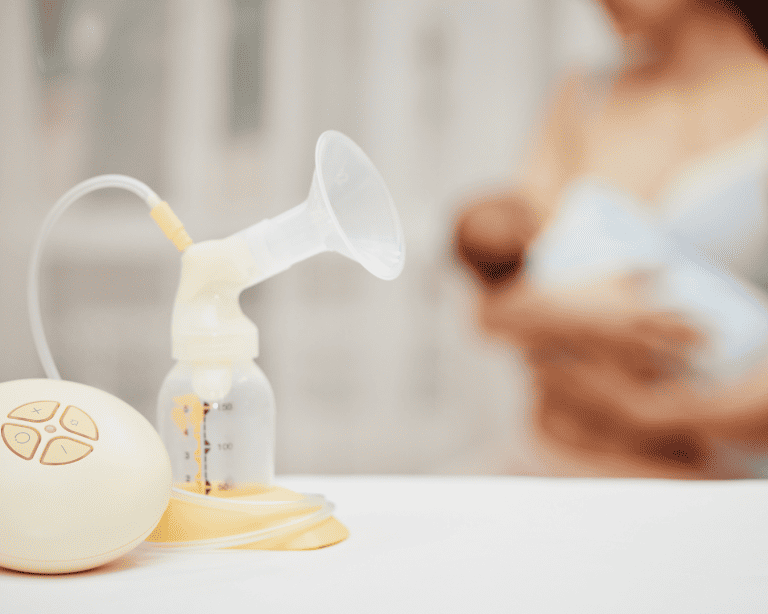 How to Combine Breastfeeding and Pumping
